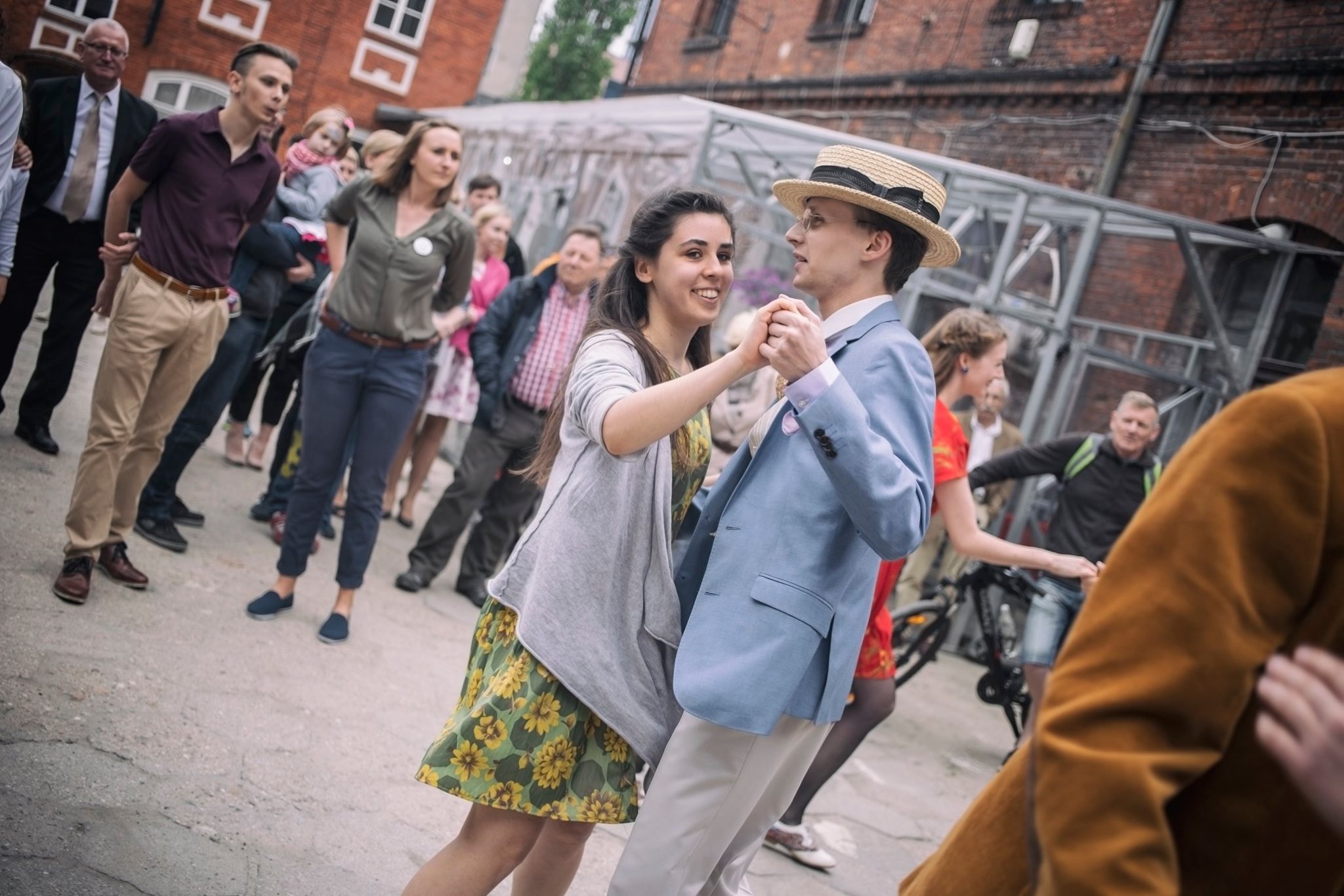 Swing na Piotrkowskiej Swing na Piotrkowskiej, Łódź.pl