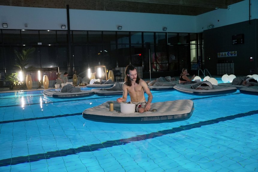 Koncert mis tybetańskich na wodzie