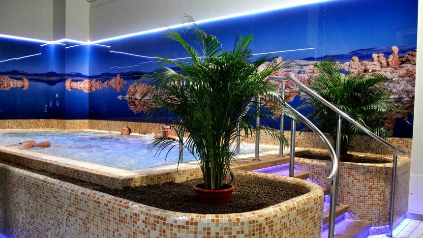 Basen z solanką z Morza Martwego.