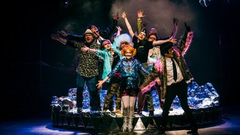  -  "My, psy w kosmosie" spektakl Teatru Nowego w Łodzi