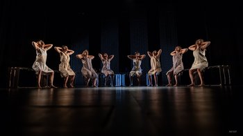 - „Włókniarki" w Teatrze Lalek Arlekin