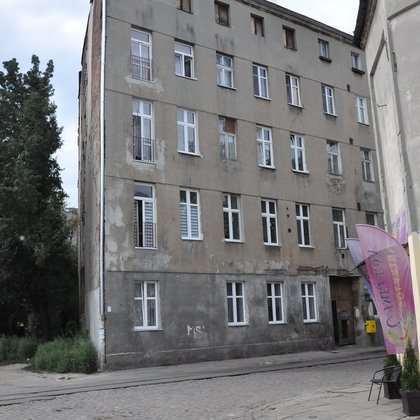Skośna kamienica przy skrzyżowaniu ul. Łagiewnickiej i Berlińskiego, archiwum ZWiK