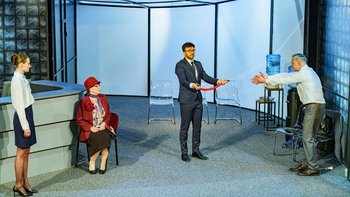- „Kasta la vista” - spektakl w Teatrze Jaracza